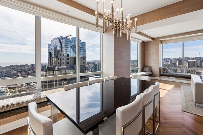 Photo - 765 Market St