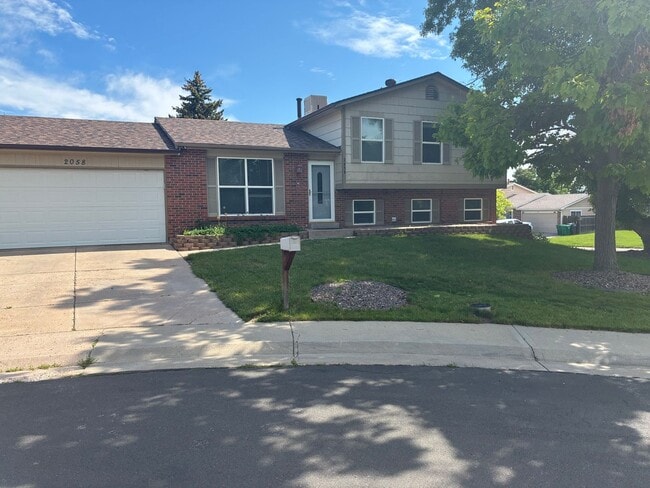 BEAUTIFUL UPDATED 3 BR/2 BA HOME IN AURORA... - BEAUTIFUL UPDATED 3 BR/2 BA HOME IN AURORA...
