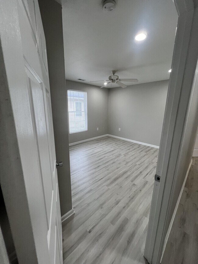 Photo - 706 N Prospect Ave