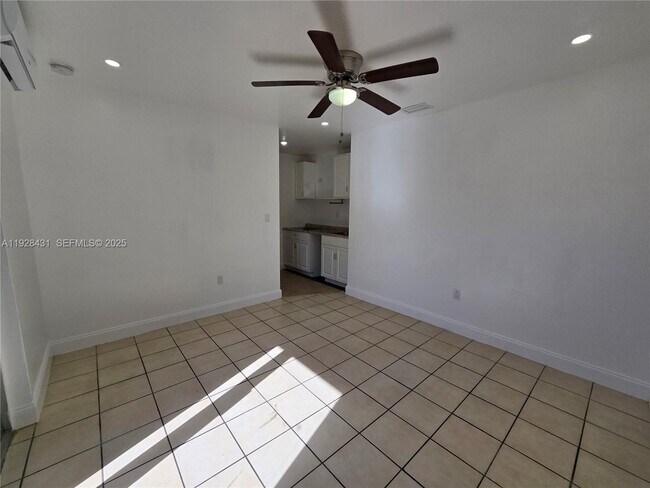 Photo - 2957 SW 36th Ct Unit 2957