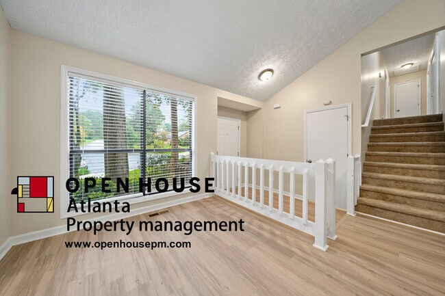 Photo - 2050 Candlewood Ct NE, Marietta