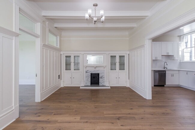 Photo - Fully Remodeled, Top Floor 3/2 Full Floor Flat W/ Bonus Room! In-Unit W/D! Unit 1436