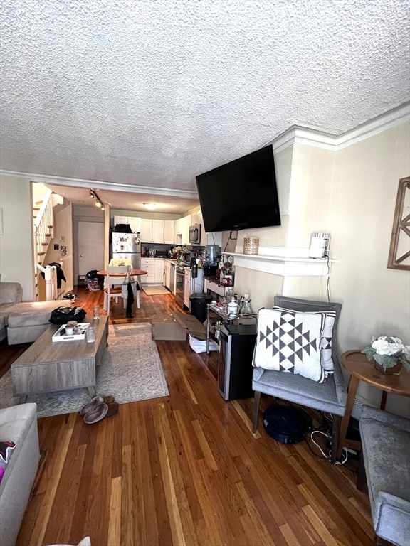 Photo - 169 W Seventh St Unit 2