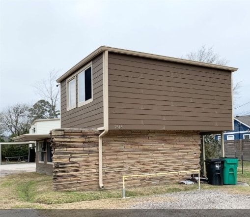 Building Photo - 7515 Bayway Dr Rental