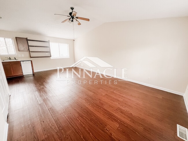 Photo - 73 Countryplace Ln