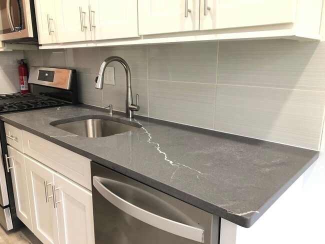 Photo - 663 Locust St Unit 5D