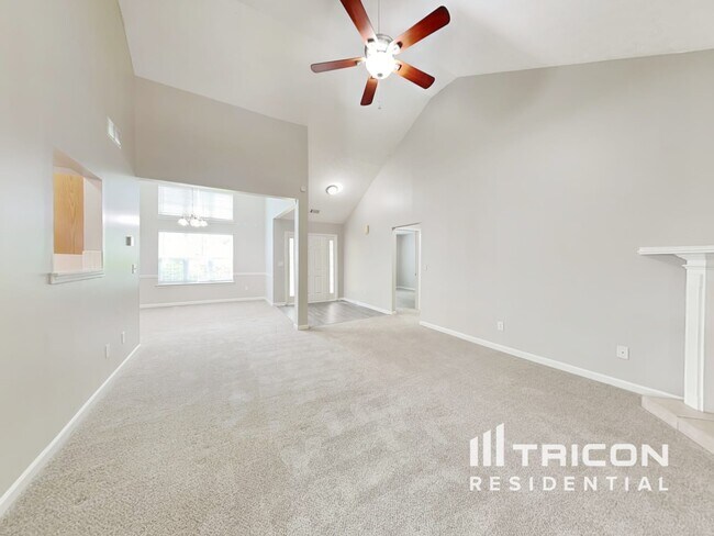 Photo - 4124 Waters End Ln