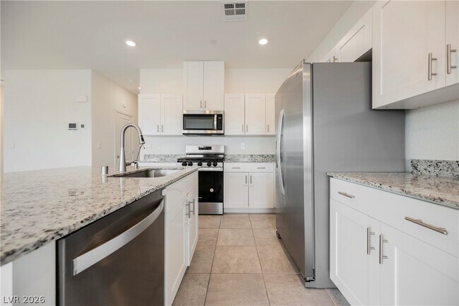 Photo - 402 Larksong Ave