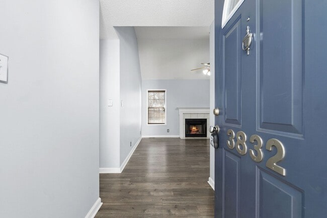 Photo - 3832 Cannondale Dr