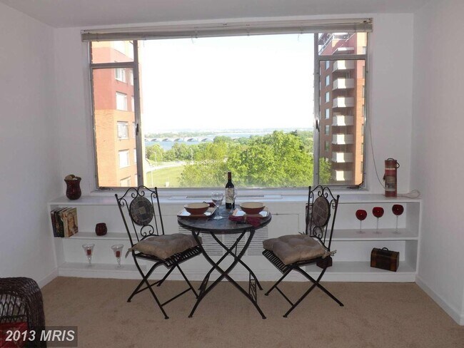 Photo - 1021 Arlington Blvd Unidad 813east