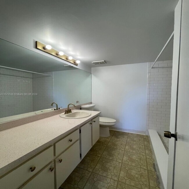 Photo - 2454 NW 89th Dr