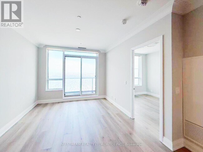 Photo - 8 Water Walk Dr Unité 4608