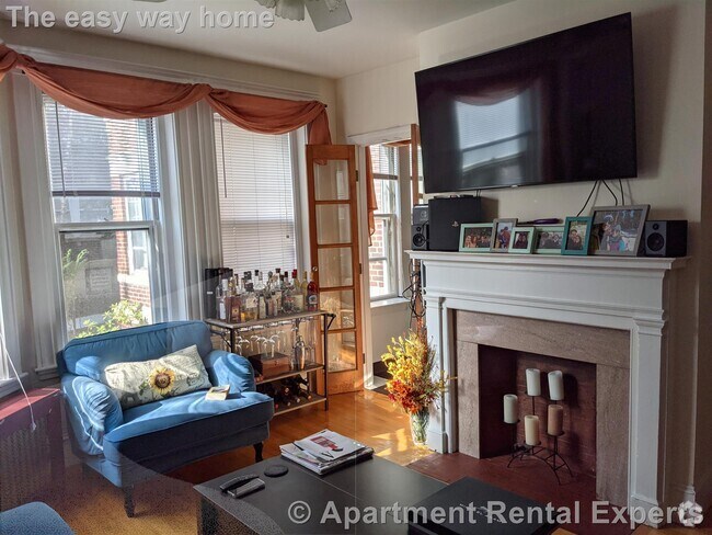Building Photo - 331 Harvard St Unit #4 Rental