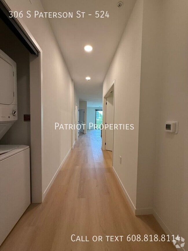 Building Photo - 306 S Paterson St Unit 524 Rental
