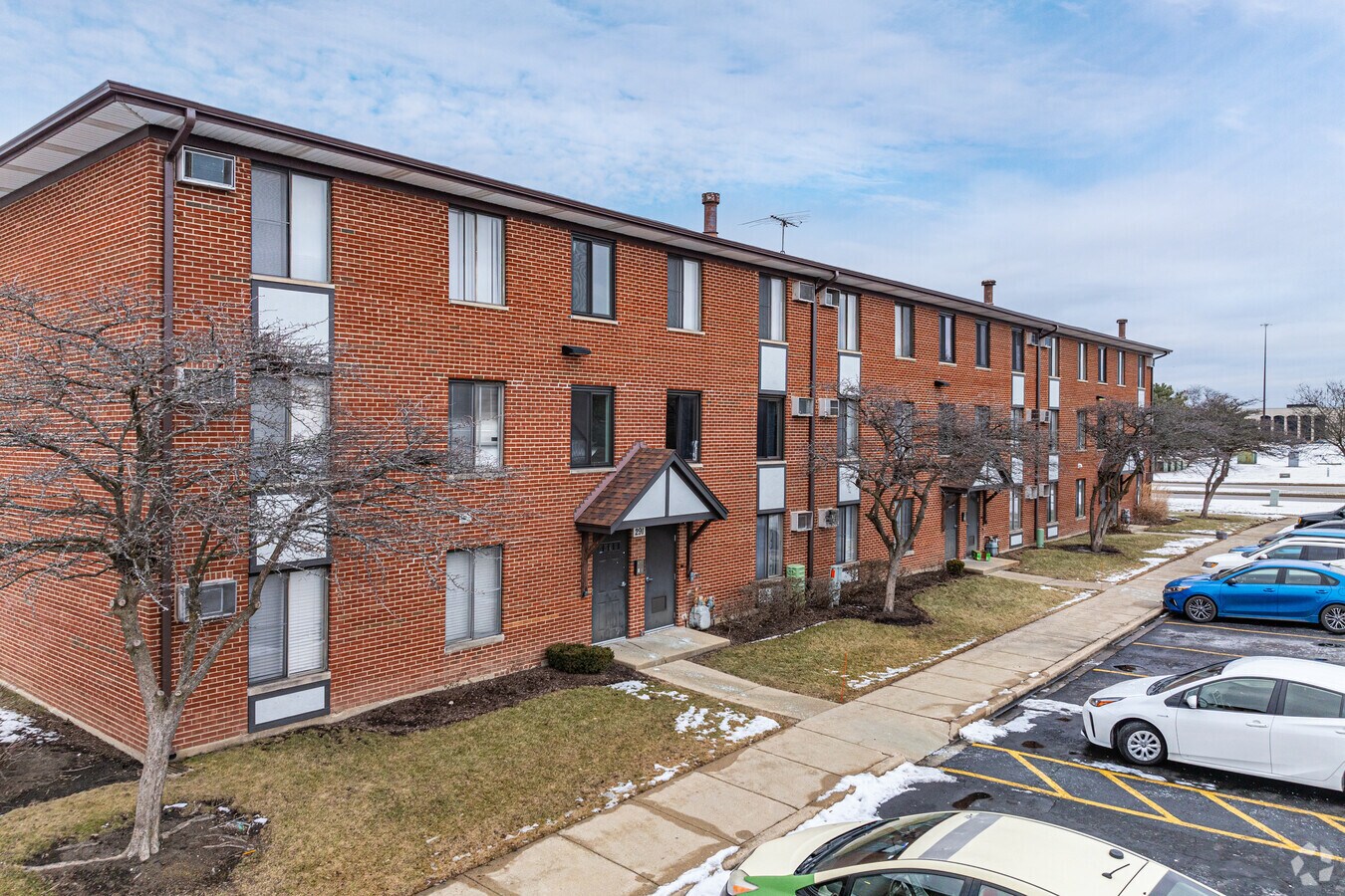 Primary Image - 285 Gregory St