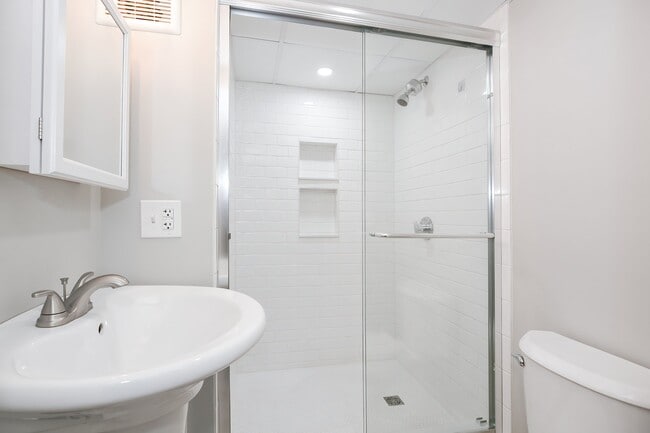 Photo - 39 Bourne St Unit 1W