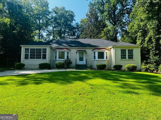 Building Photo - 507 Sylvan Dr