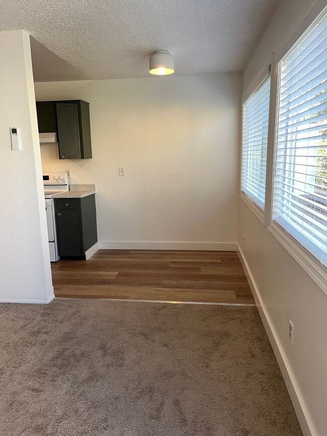 Photo - Freshly Renovated 1-Bed in Prime SE Portla...