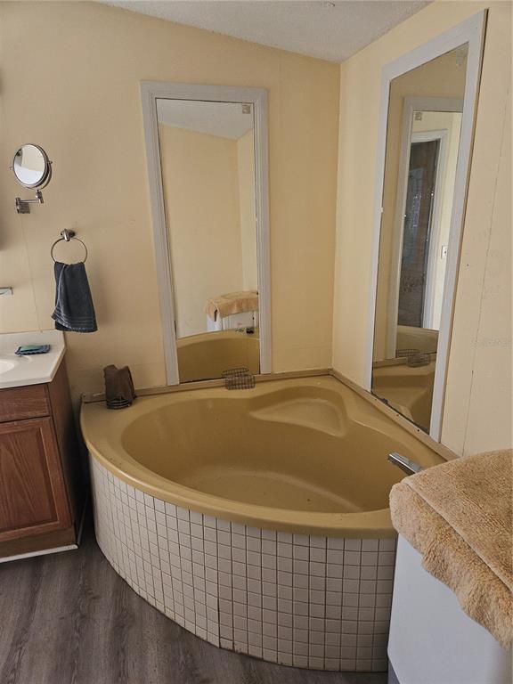 Photo - 11930 Caton Ave