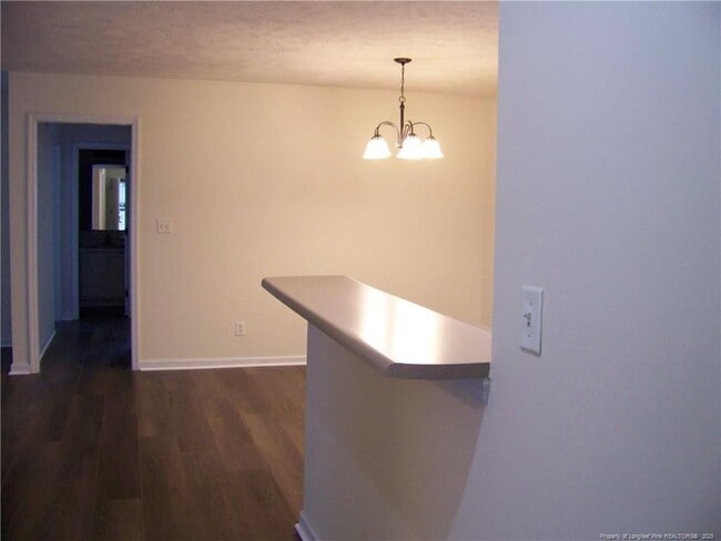 Photo - 513 Meadowland Ct