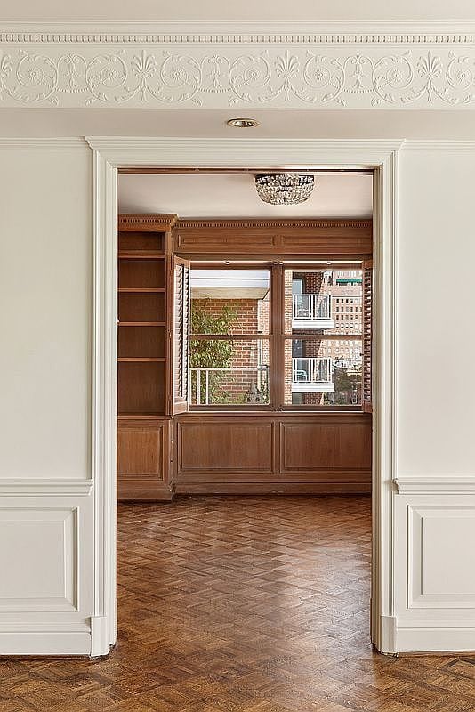 Photo - 50 Sutton Pl S Unit 11H