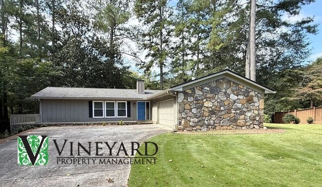 Building Photo - 1000 Martin Lake Path Rental