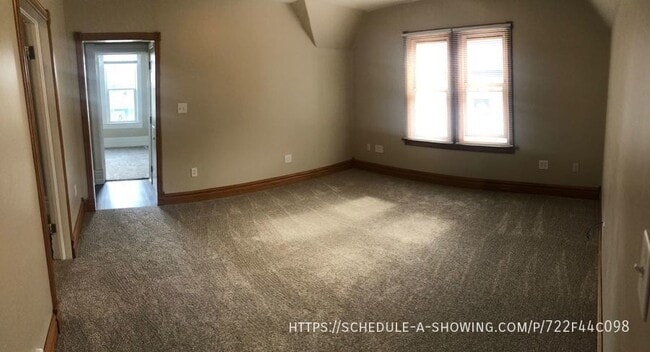 Photo - 227 W. Michigan-2 Unidad 2