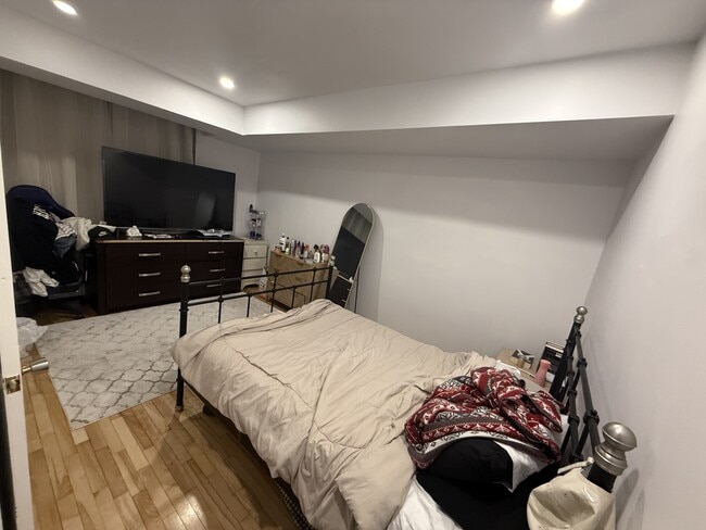 Photo - 3760 Ave Saint-Kevin Unité 18