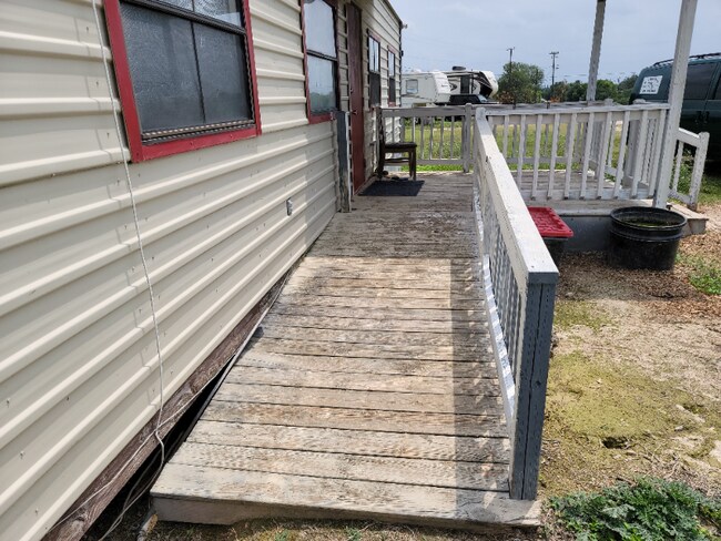 Photo - 515 E Main St