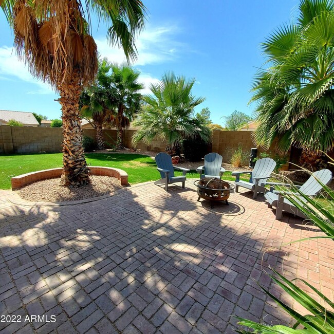 Building Photo - 9139 W Davis Rd