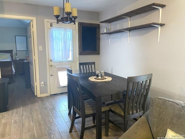 Photo - 4210 Field Meadow Dr