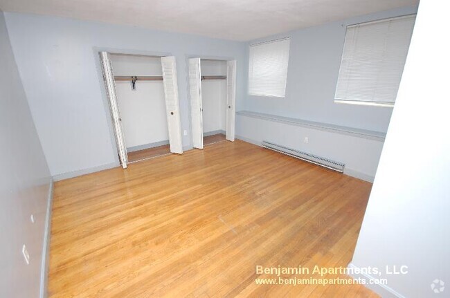 Building Photo - 1 Remington St Unit 1 Armington St. Allston Rental