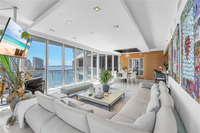 Building Photo - 465 Brickell Ave Unit 1001