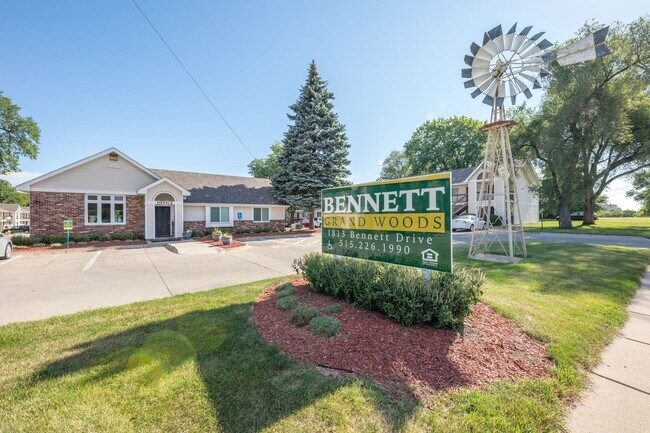 Bennett Grand Woods Apartments