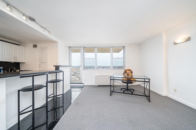 Photo - 6040 BLVD E Unit 25M