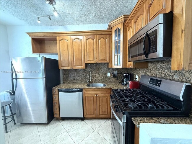 Photo - 1618 Michigan Ave Unit 5