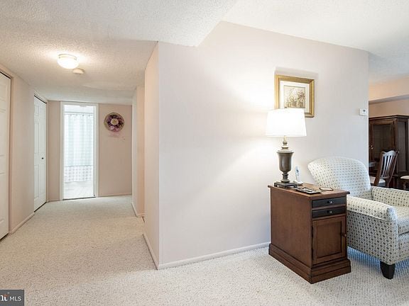 Photo - 3 Windblown Ct Unit T1