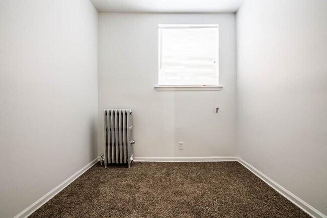 Photo - 418-24 S Laramie Ave Chicago, IL 60644