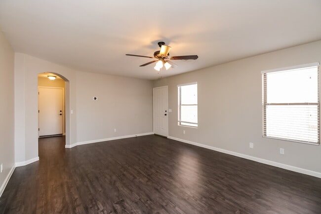 151 S Parkwood