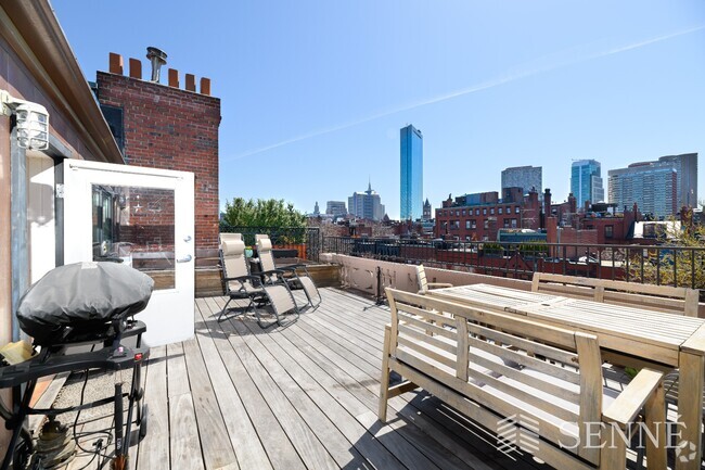 Building Photo - 261 Marlborough St Unit PH Rental