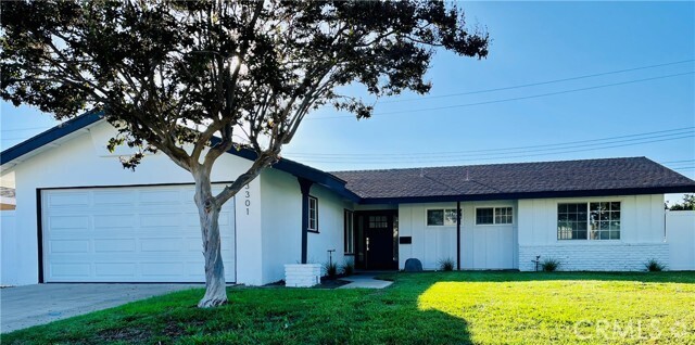 Building Photo - 13301 Siskiyou St Rental