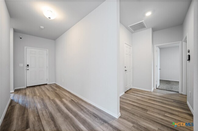 Photo - 2818 Wigeon Wy