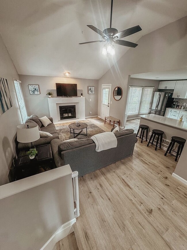 Photo - 8133 Swarner Dr