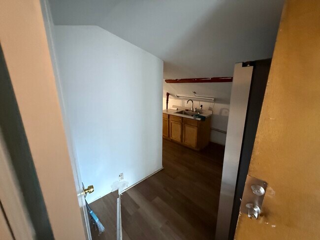 Photo - 1228 N Cleaver St Unit 4R