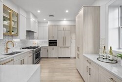 Building Photo - 1574 Beacon St Unit U: PH2 Rental