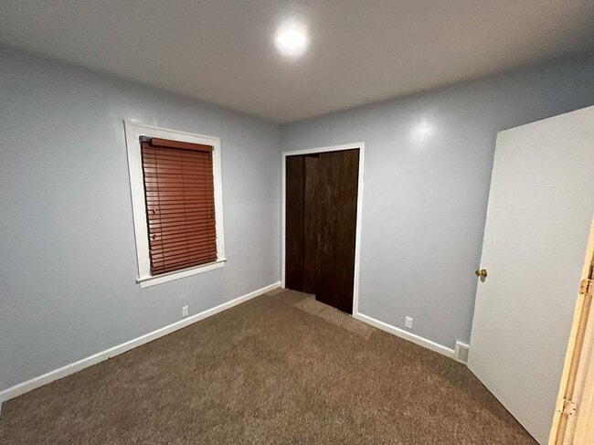 Photo - 4972 Lafontaine St