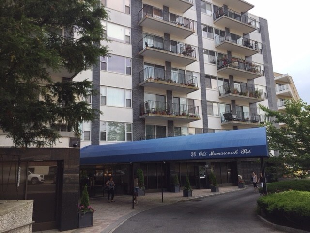 Photo - Crystal Towers