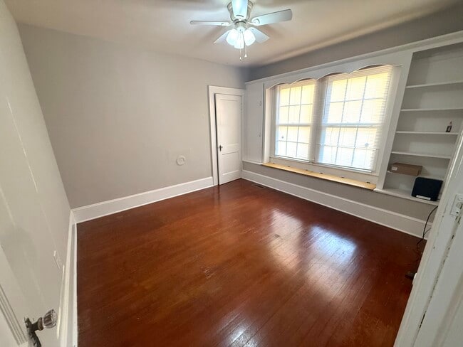 Middle Bedroom - 128 E 8th St