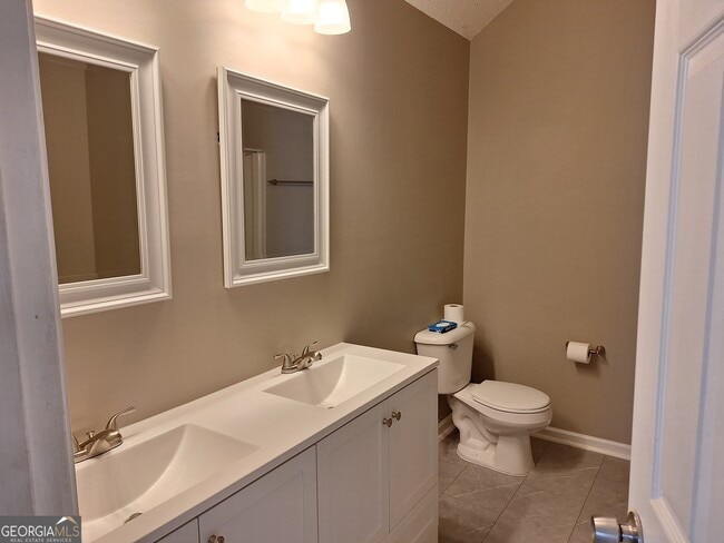 Photo - 41 Sandstone Ln
