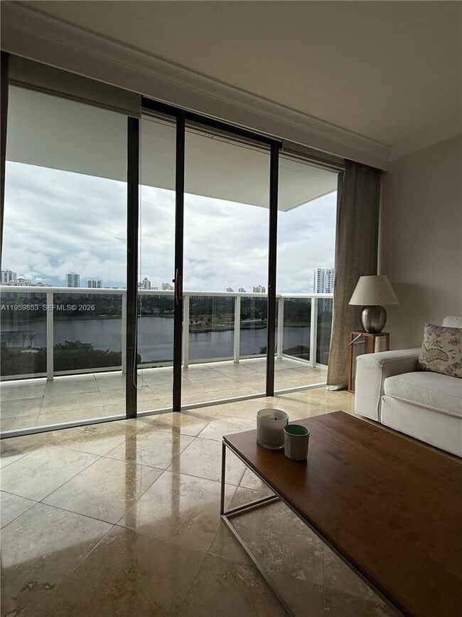 Photo - 3675 N Country Club Dr Unidad 1204